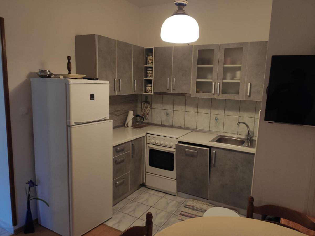 Apartments Stivic Pinezići 外观 照片